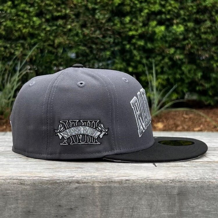 New Era Raiders Graphite/Black Arch SBXVIII