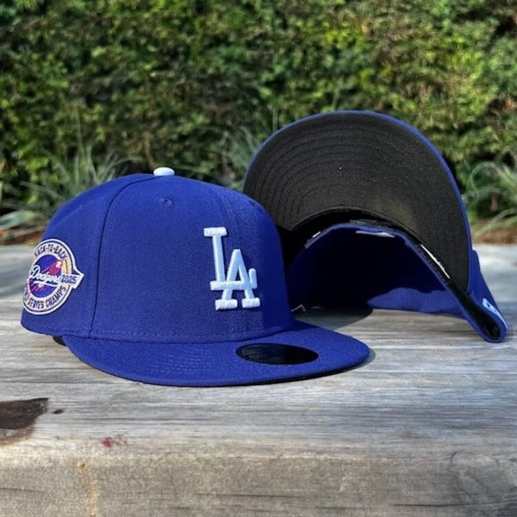 New Era LA Dodgers Royal Back to Back World Series Champs Circle SP