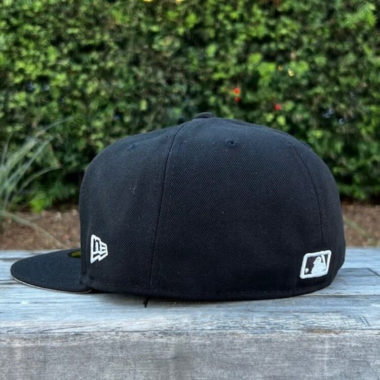 New Era LA Dodgers BW Back to Back World Series Champs Diamond SP