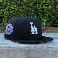 New Era LA Dodgers BW Back to Back World Series Champs Circle SP