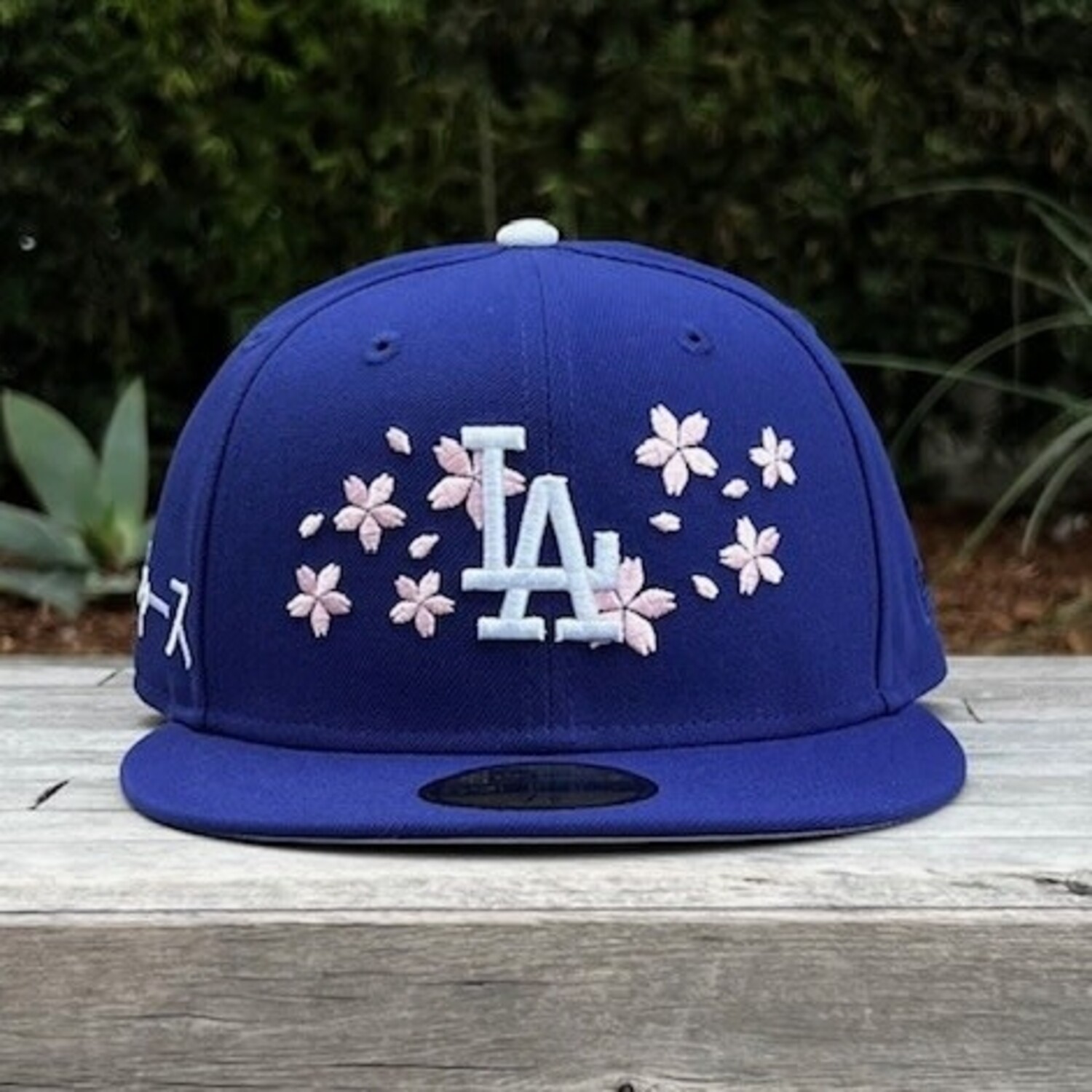 LA Dodgers Royal Cherry Blossom Kanji SP - The Locker Room of Downey