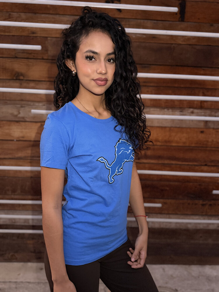 Majestic Lions W Skinny Post