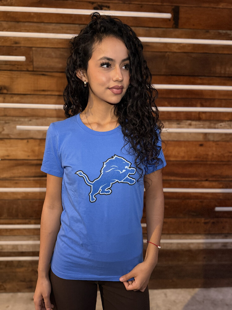 Majestic Lions W Skinny Post