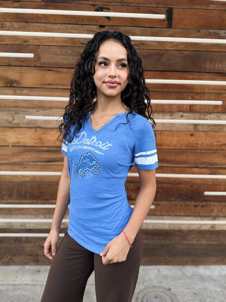 Majestic Lions W V-Neck Game Tradition