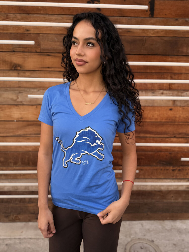 Majestic Lions W V-Neck Defiant Victory