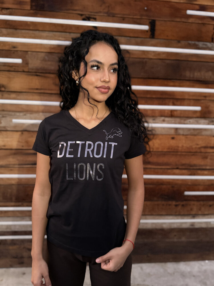 Majestic Lions W Franchise Fit V-Neck