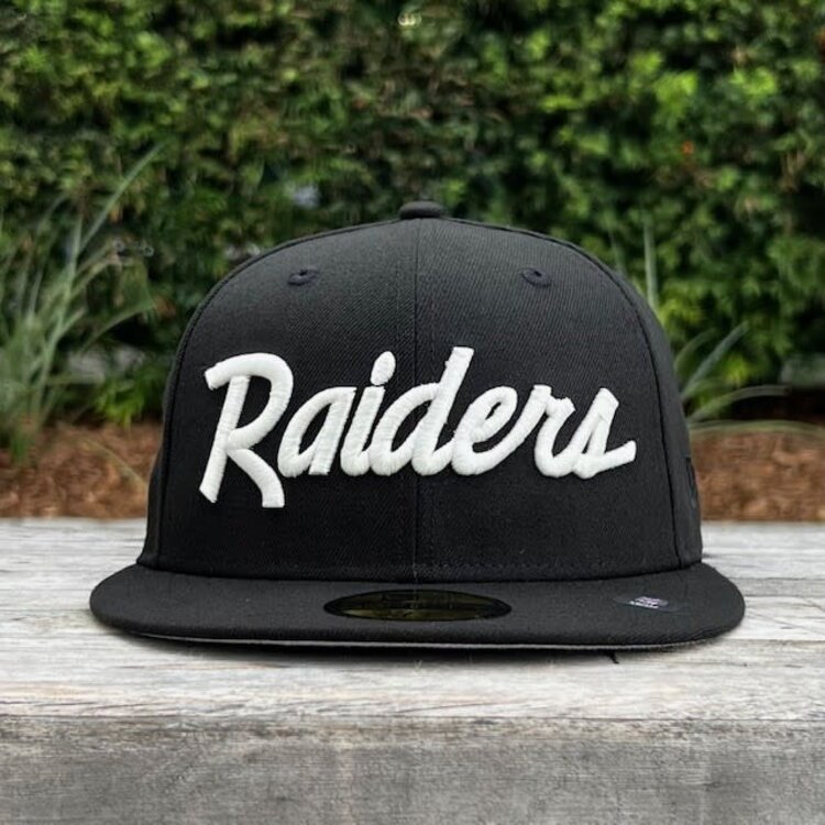 New Era Raiders Script Black White Gray UV