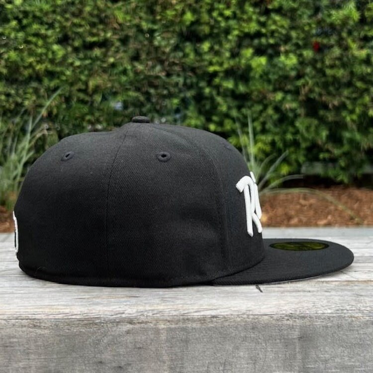 New Era Raiders Script Black White Gray UV