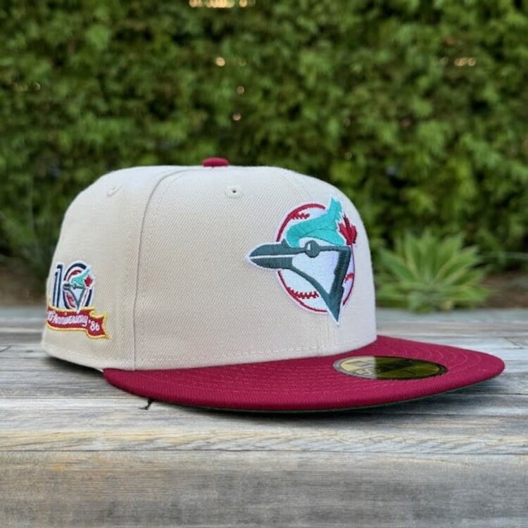 New Era Dead Stock - Jays Sand/Cardinal 10th GUV