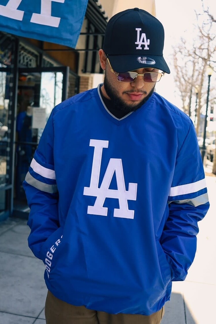G-III LA Dodgers M GIII Batter's Box Royal V-Neck Pullover
