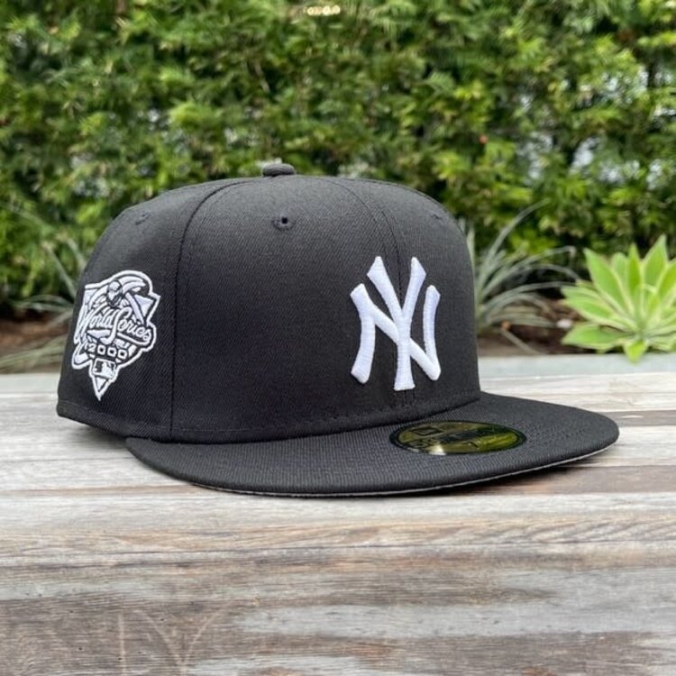 New Era NY Yankees Black White 2000 WS