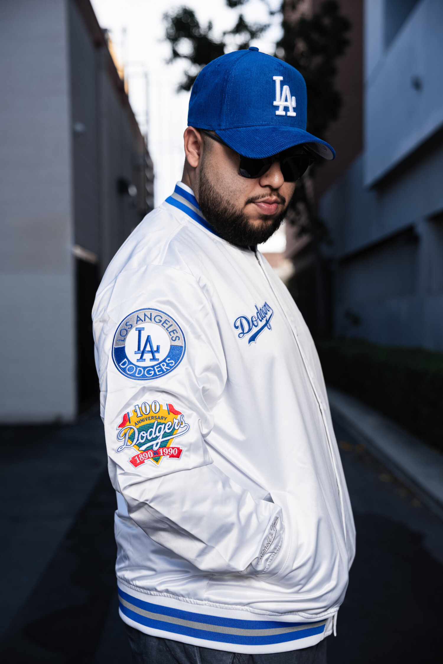 LA Dodgers M&N Men's City Collection Lightweight Satin Jacket