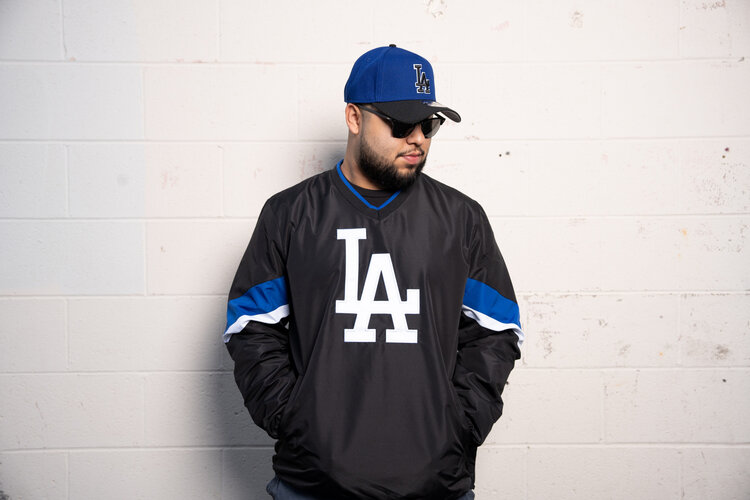 G-III LA Dodgers M GIII Yardline Black V-Neck Pullover