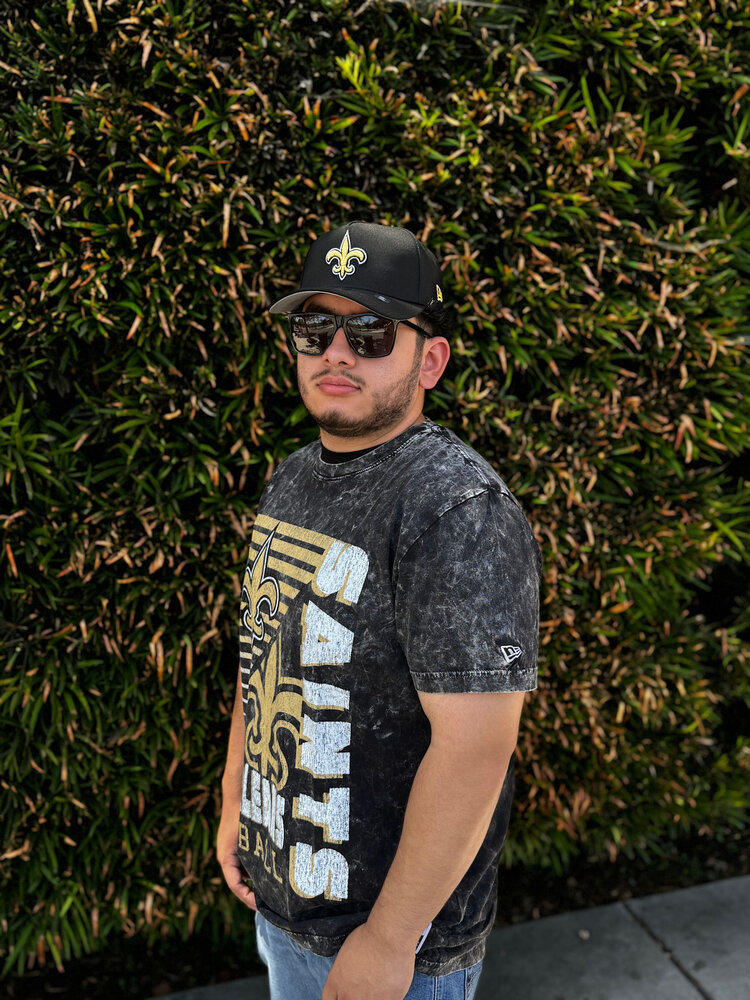 New Era New Orleans Saints Men's NE Black Team Football Mineral Wash SS Tee