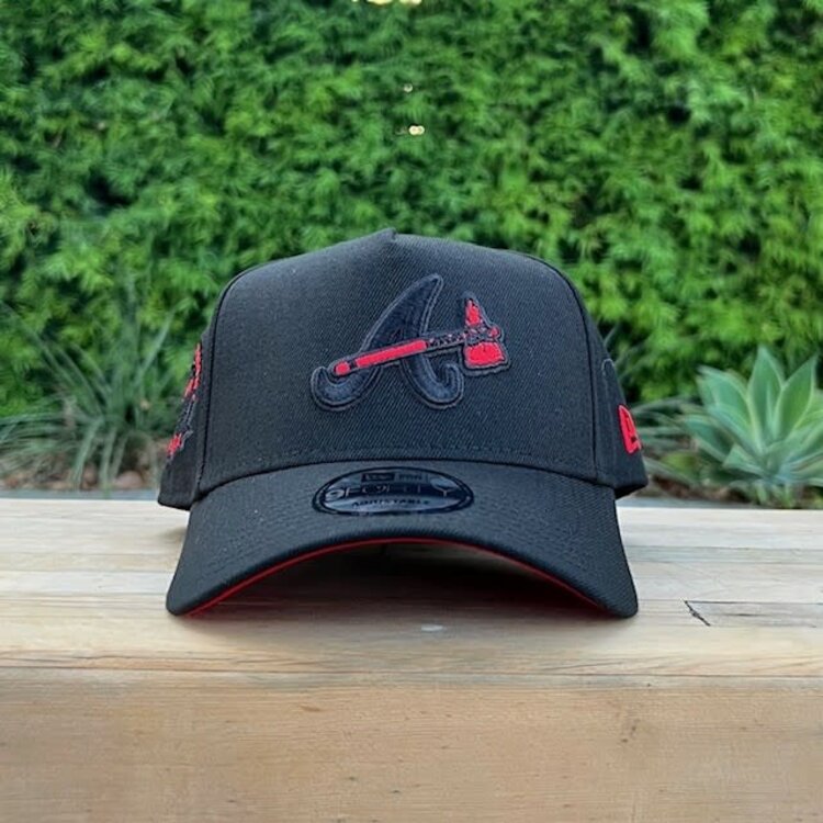 New Era Braves Black Red Outline Inaugural Red UV 940AF