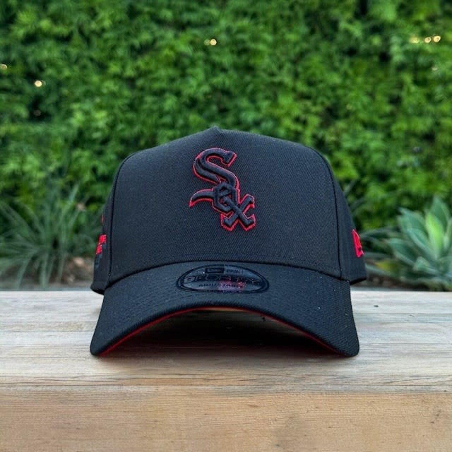 White Sox Black Red Outline 2003 ASG Red UV 940AF - The Locker