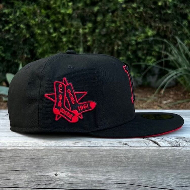 New Era Boston Black Red Outline 1961 ASG Red UV