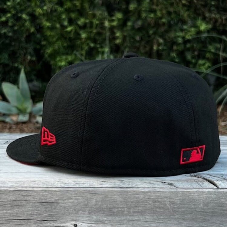 New Era Boston Black Red Outline 1961 ASG Red UV
