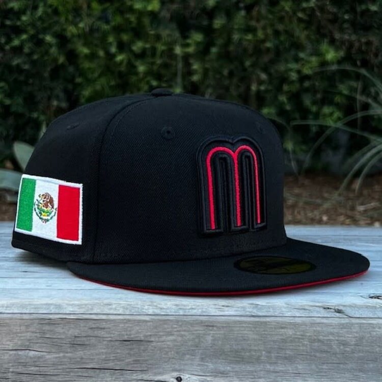 New Era Mexico Black Red w/Flag SP