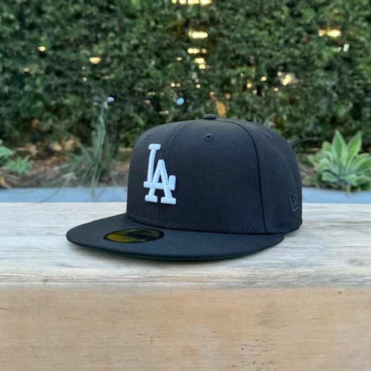 New Era LA Black White 50th Stadium Green UV