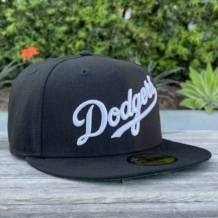 New Era LA Wordmark BW Green UV