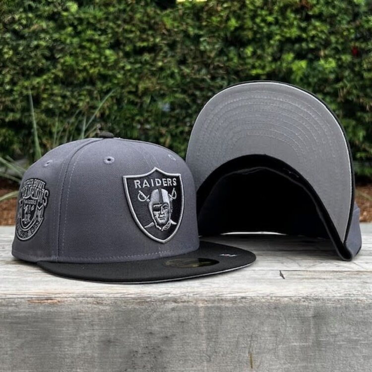 New Era Raiders Graphite/Black Shield Super Bowl Champions