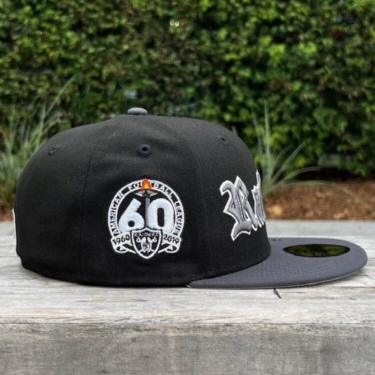 New Era Raiders Old English Black/Graphite 60 Years