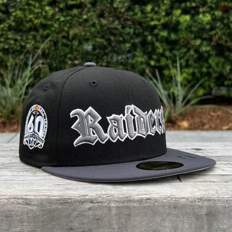 New Era Raiders Old English Black/Graphite 60 Years