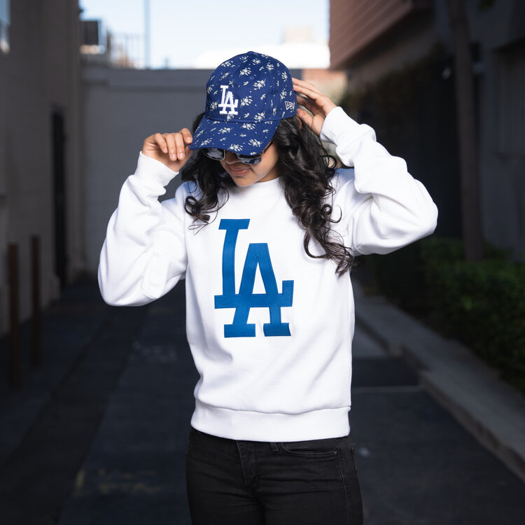 Antigua LA Dodgers Women's Primary Logo White Crew Sweater