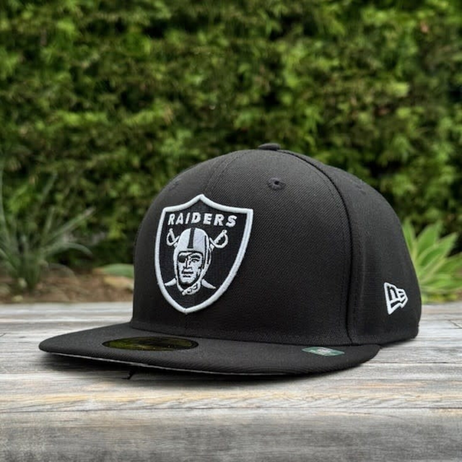 New Era Raiders 59FIFTY キャップ 7 1/4 ブラック Las Vegas Raiders Inspire Change Black - The Locker Room of Downey