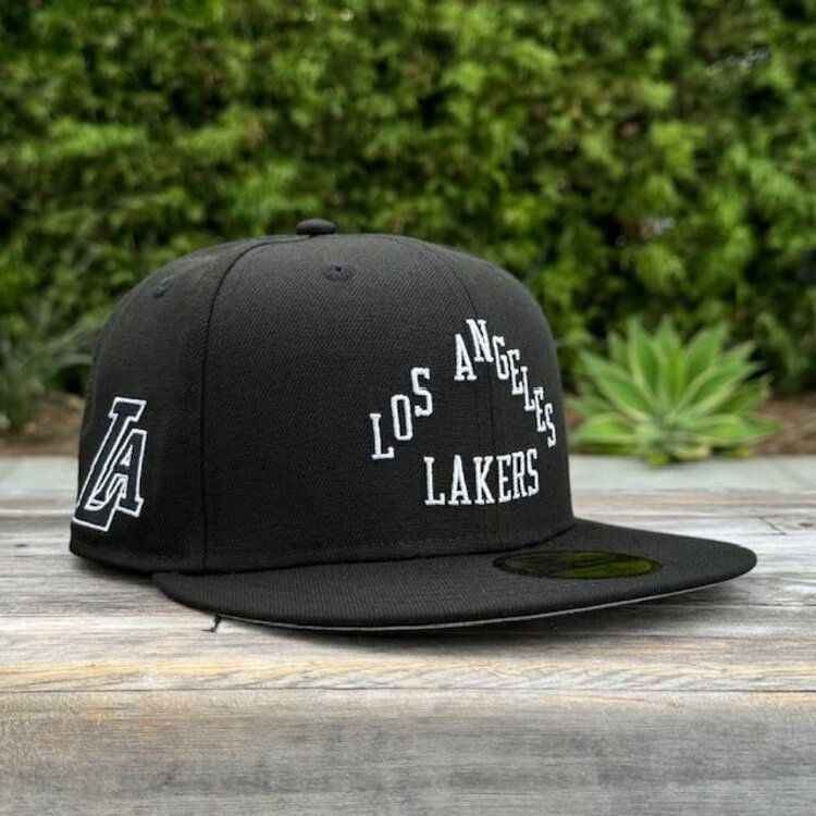 New Era Lakers City Edition Alternate BW