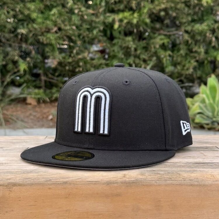 New Era Mexico Black White "M" w/Flag