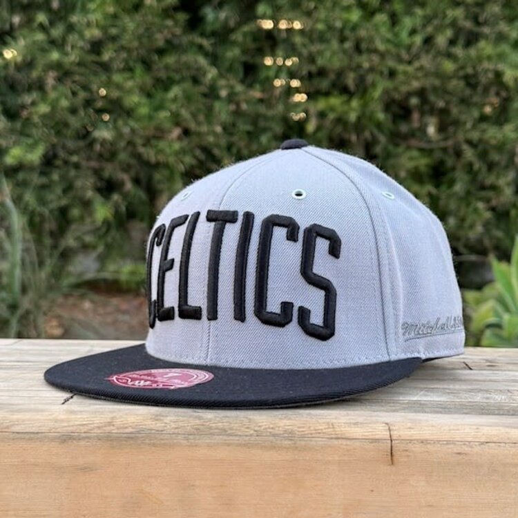 Mitchell and Ness Boston Celtics M&N Gray/ Black Fitted