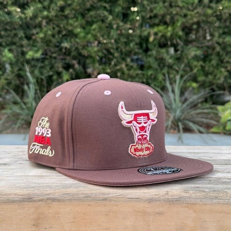 Mitchell and Ness Bulls Brown Sugar Bacon