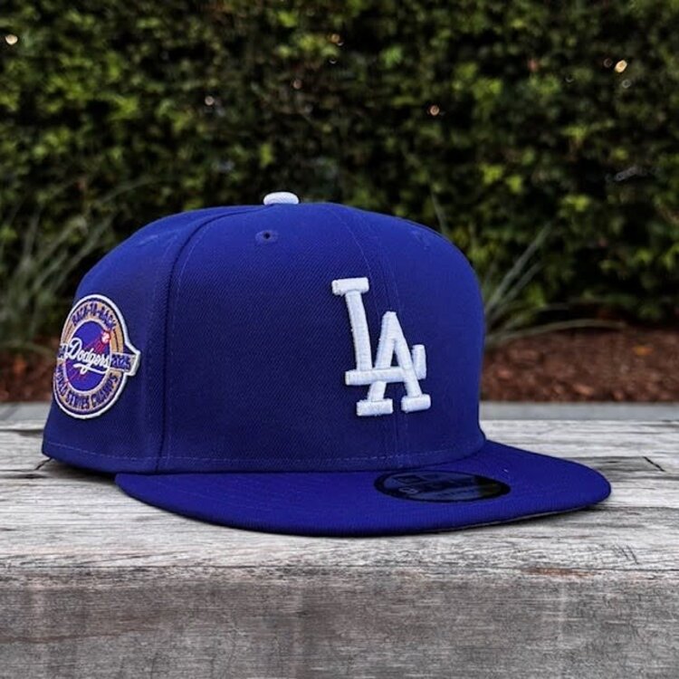 New Era LA Dodgers Royal Back to Back World Series Champs Circle SP 950 Snapback