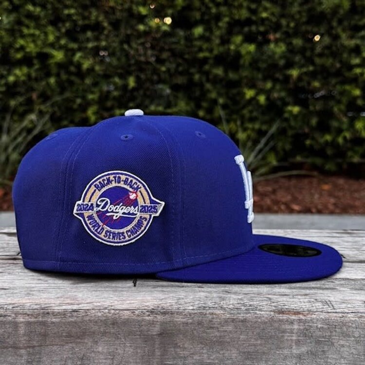 New Era LA Dodgers Royal Back to Back World Series Champs Circle SP 950 Snapback