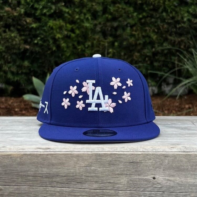 New Era LA Dodgers Royal Cherry Blossom Kanji SP 950 Snapback