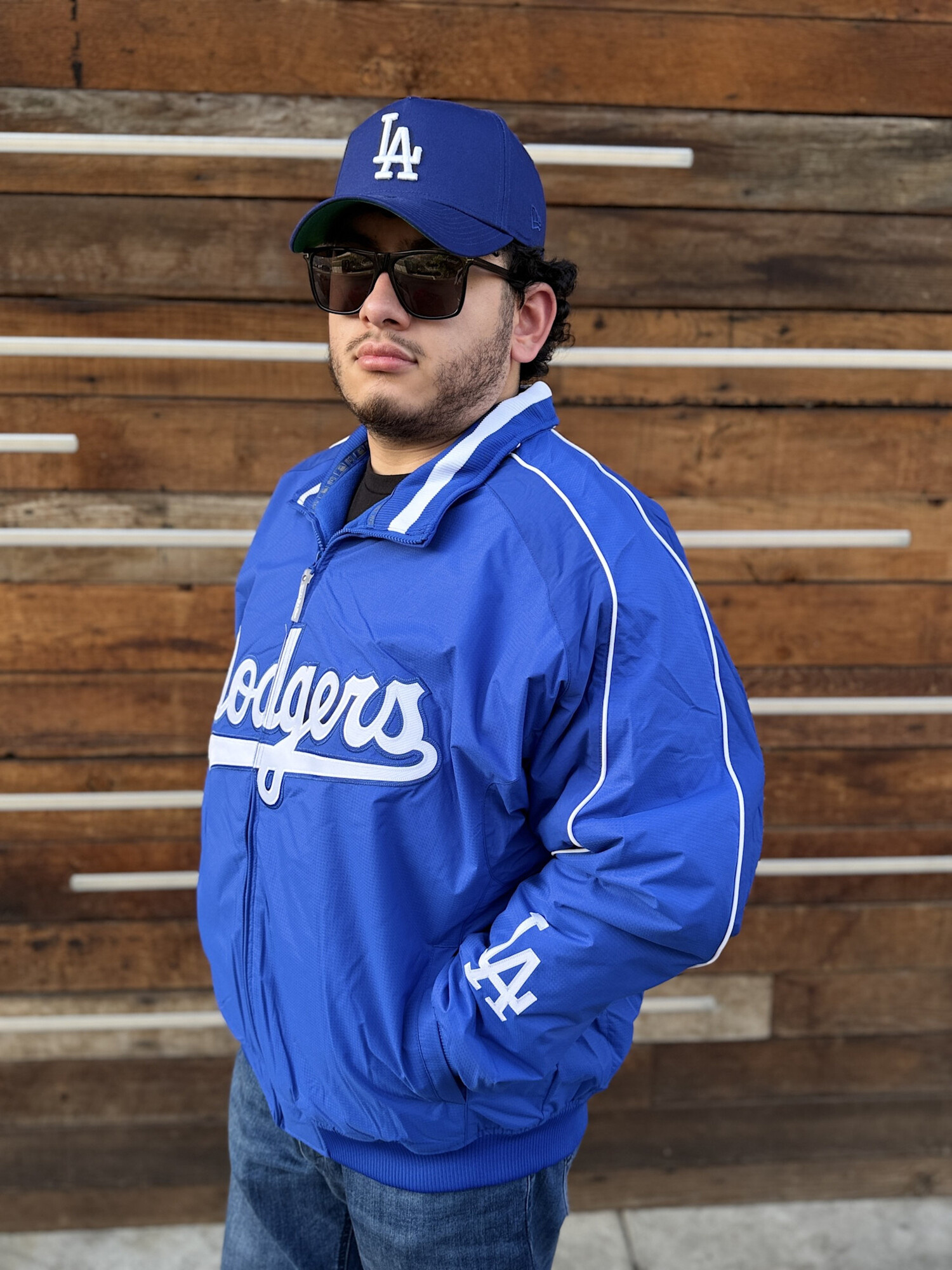 LA Dodgers Men's 2005 Dugout Jacket Royal - The Locker Room of Downey