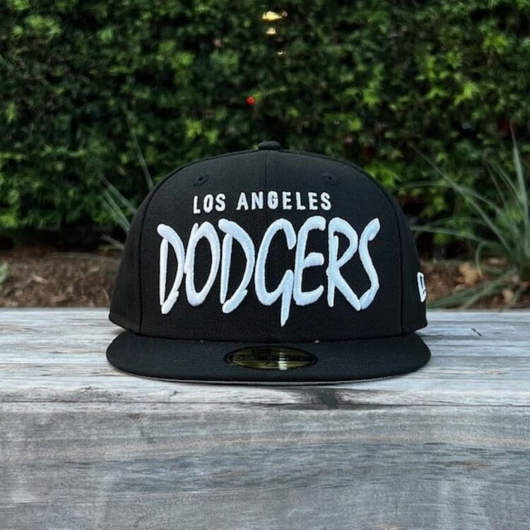 New Era LA Dodgers Black White Sketch