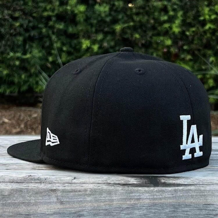 New Era LA Dodgers Black White Sketch