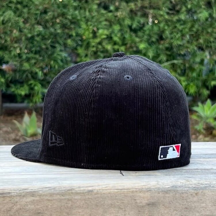 New Era LA Dodgers Black White Corduroy 100th Green UV