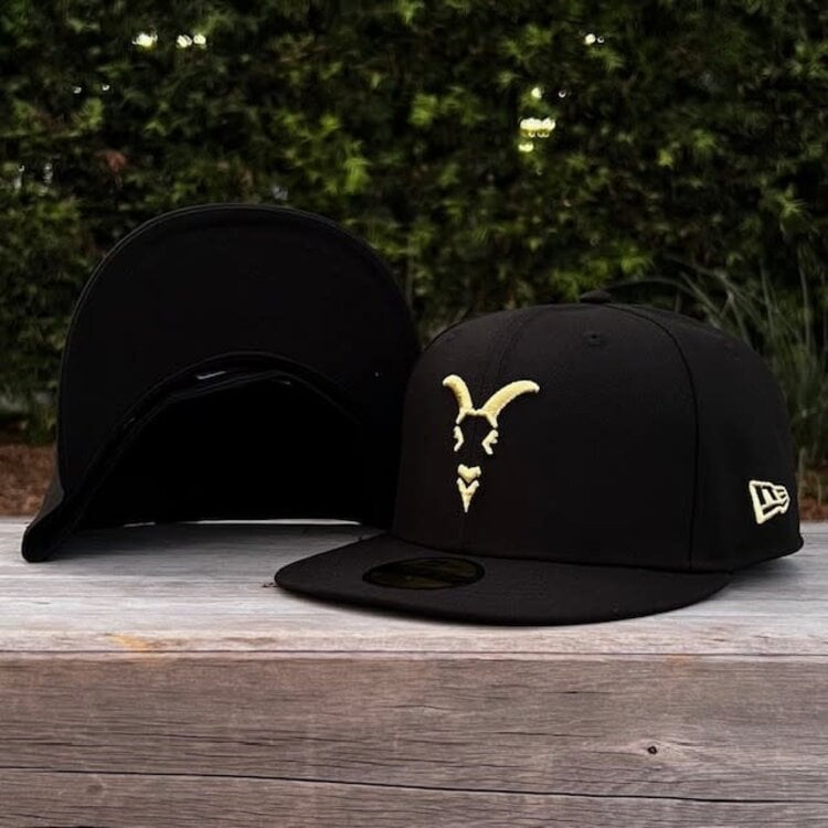 New Era Chivas de Guadalajara Black Metallic Gold