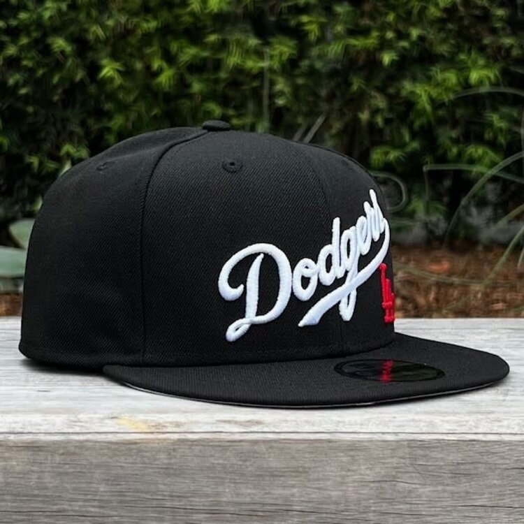 New Era LA Black Wordmark Red LA Snapback 950