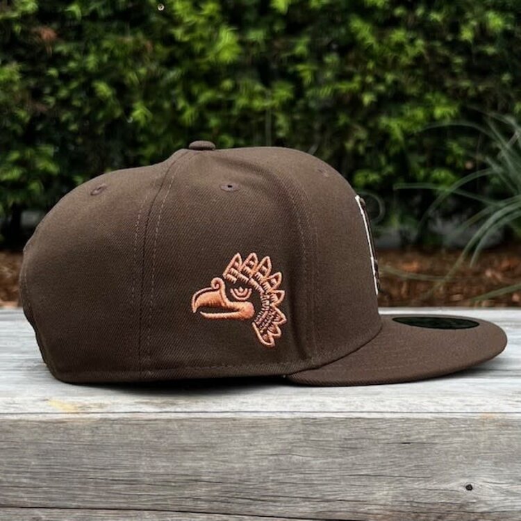 New Era LA Brown Brown-White Aztec Eagle SP 950