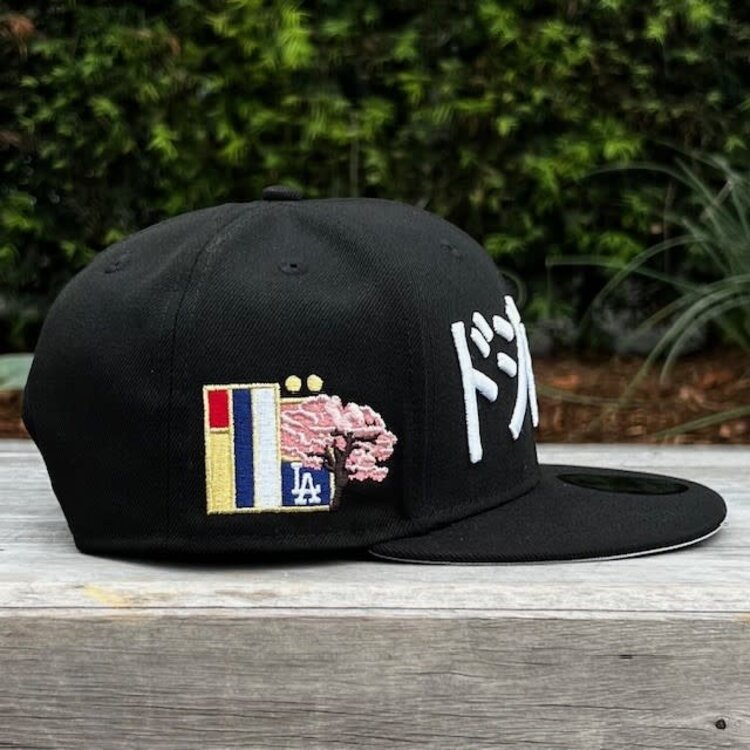 New Era LA Dodgers Black White Kanji Tokyo Series SP 950