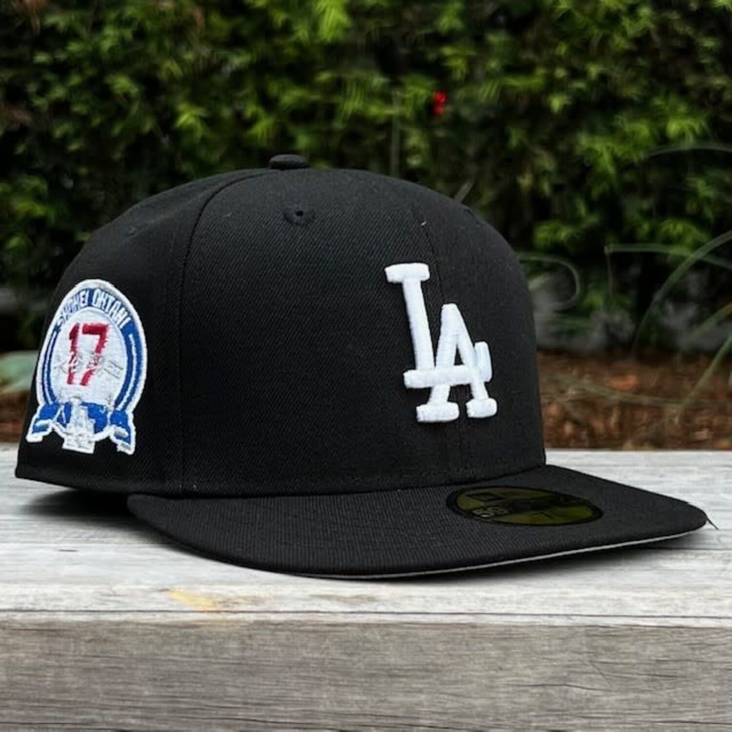 LA Dodgers Black White #17 Shohei Ohtani SP - The Locker Room of