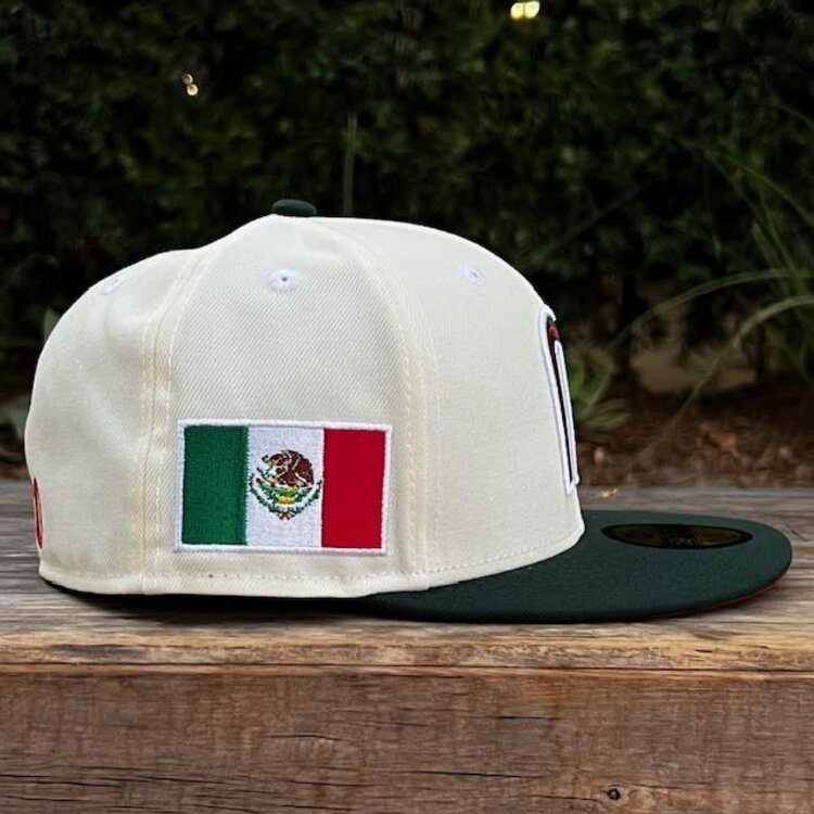 New Era Mexico "M" Ivory/Dark Green Red UV