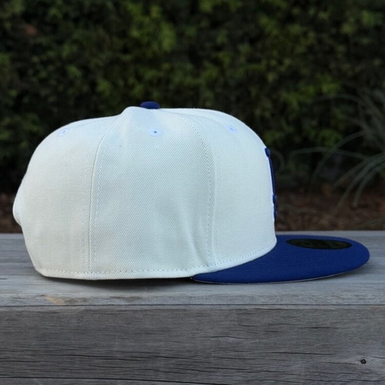 New Era LA Dodgers Ivory/Royal White Outline 950 Snapback