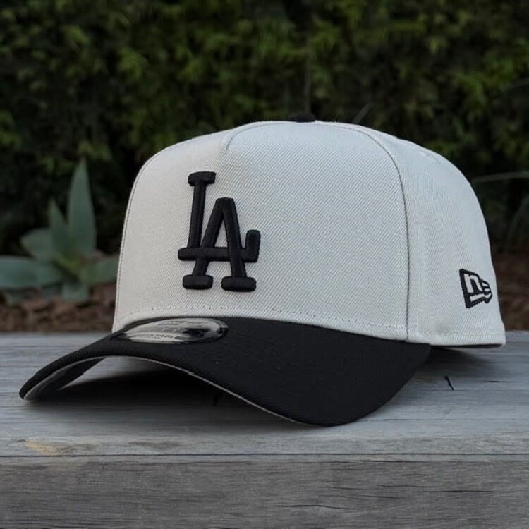 New Era LA Dodgers Stone/Black 940 a-frame