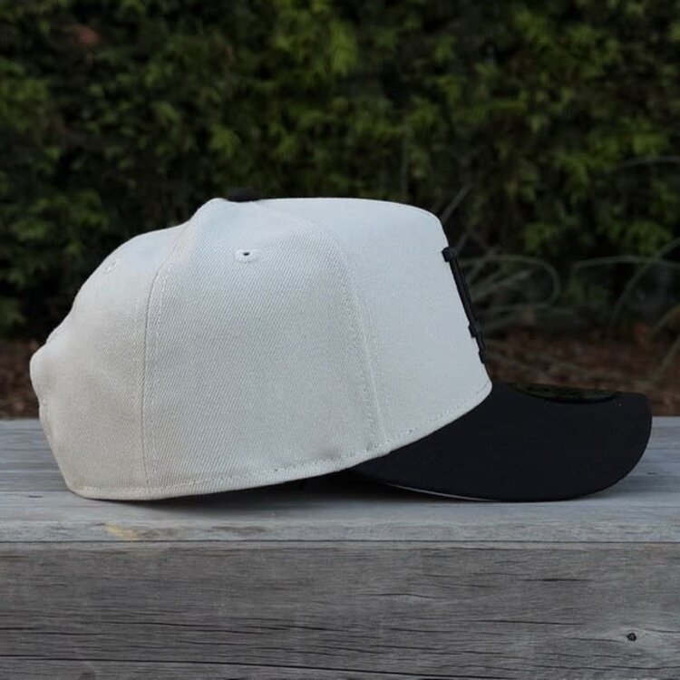 New Era LA Dodgers Stone/Black 940 a-frame